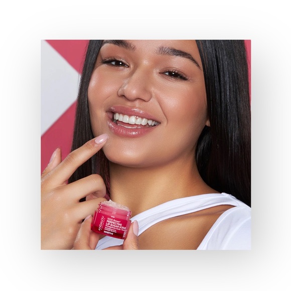 new Andalou Naturals ⚘ 1000 Roses Perfecting Lip Sugar Scrub ⚘ Full Size in Box - Picture 12 of 16